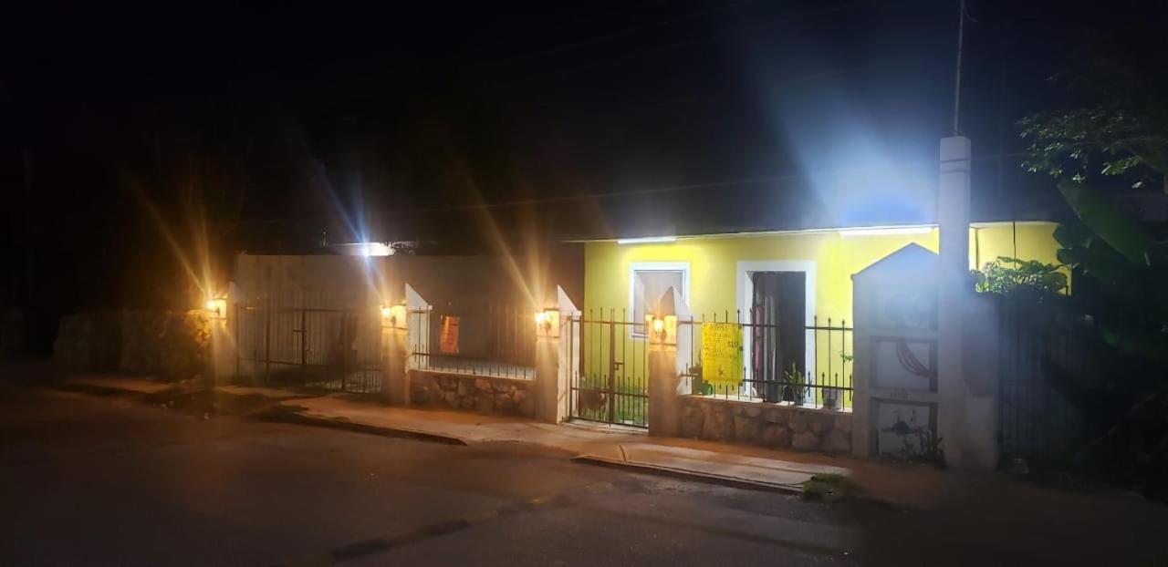Casa Los Jarochos Вальядолид Экстерьер фото